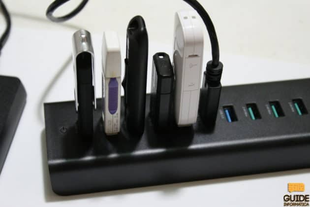 Hub USB Aukey CB-H18 recensione