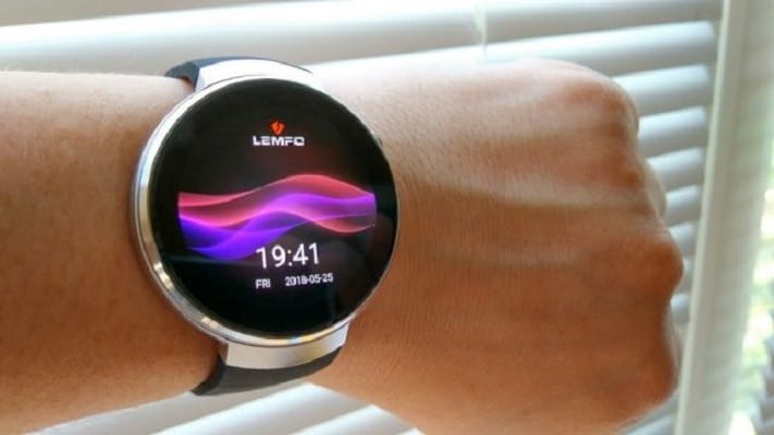 Smartwatch LTE, GPS e Android offerta TomTop
