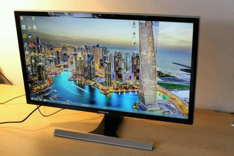 Samsung U28E590D
