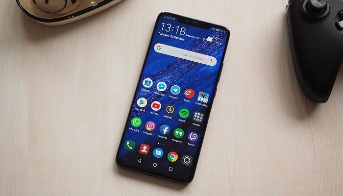 aggiornamento Android Q smartphone huawei